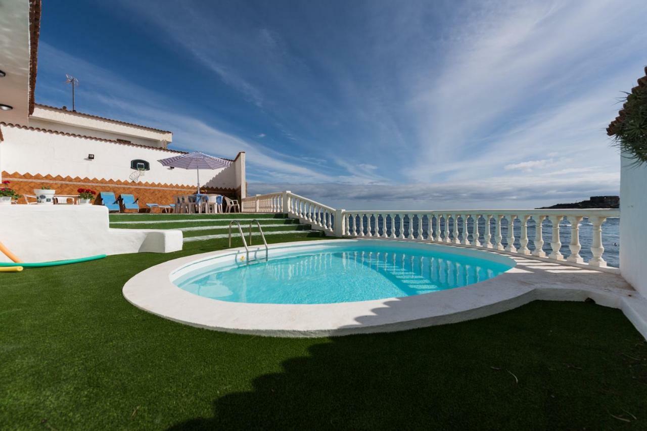Villa Coki Deluxe - First Line Of The Beach Telde Extérieur photo